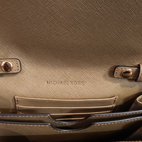 Michael Kors Brown Crossbody Bag - Picture 11 of 12